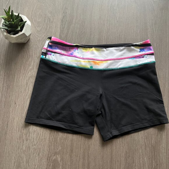 Lululemon Black Shorts with Wide Pattern Waistband - Picture 2 of 7